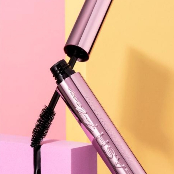 3/$18🎀Beauty Creations Thickening Mascara - Picture 3 of 6